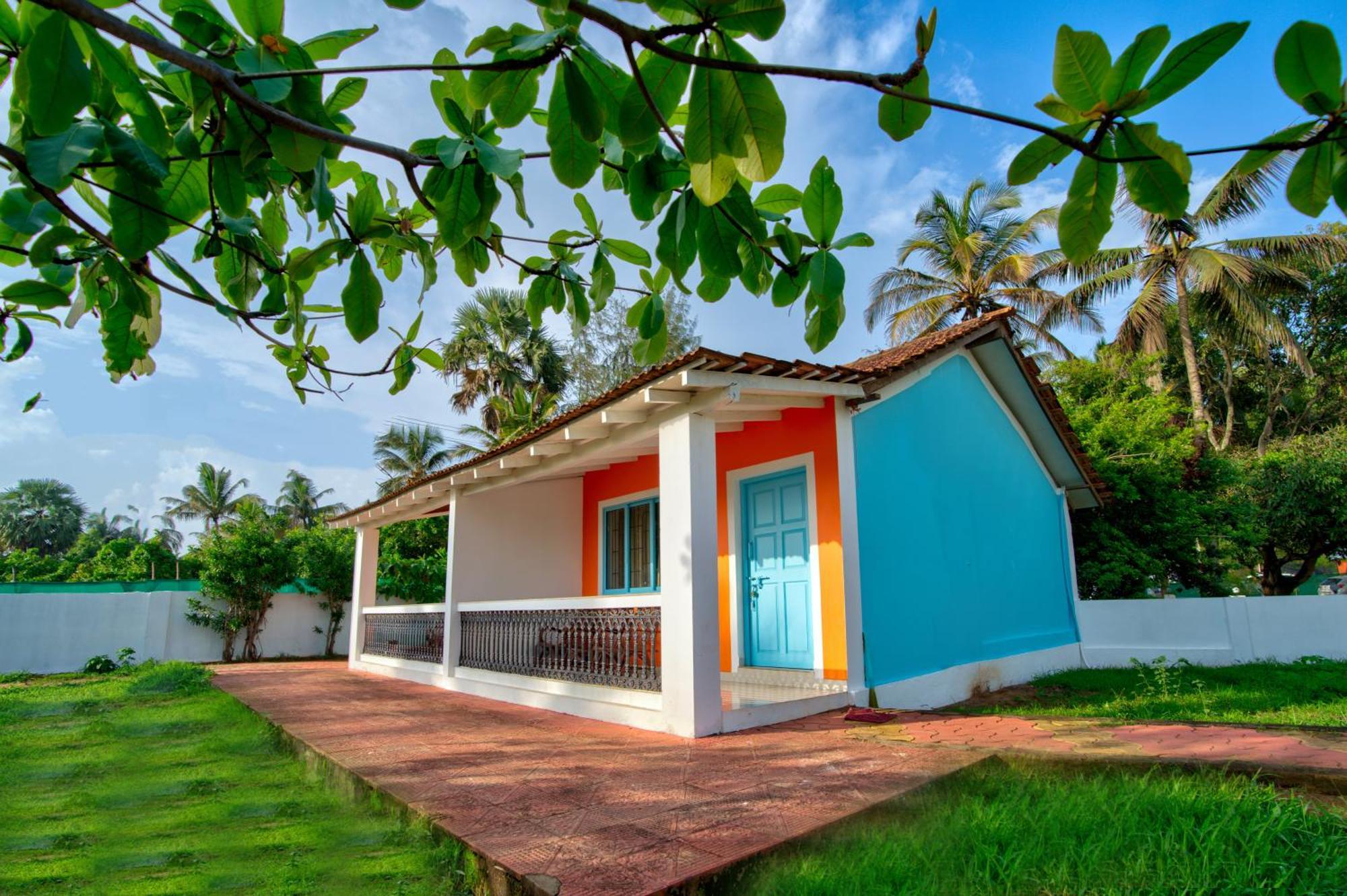 Papilio Beach Front Cottages-Tbv Baga Exterior photo